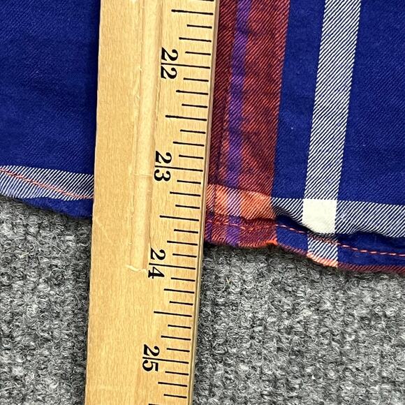 The North Face Flannel Shirt Womens XS Blue Red Plaid Cotton Collared Button-Up - Picture 11 of 11